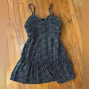 Storia Black and White Dress